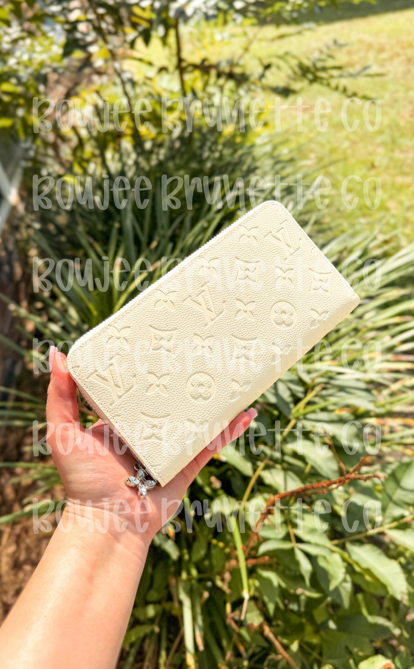 Off White L Wallet