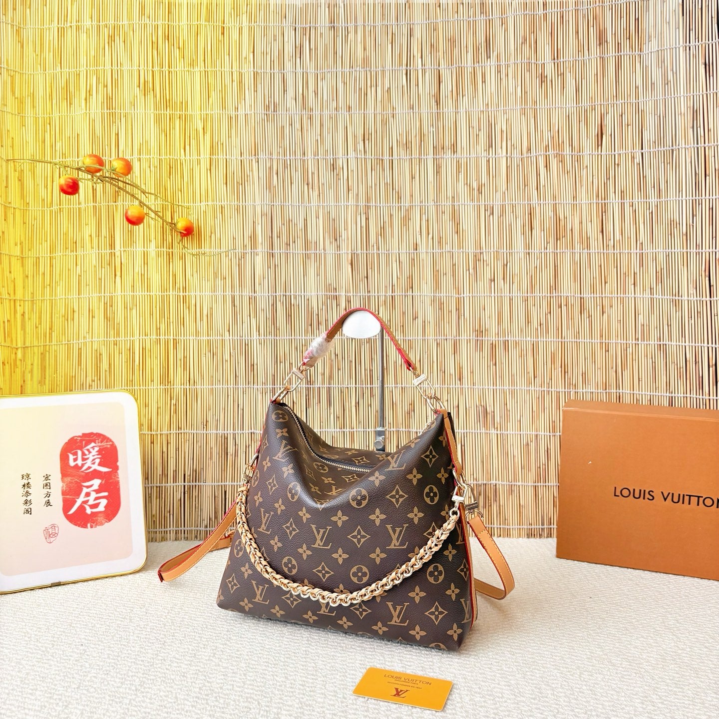 Multipass Crossbody