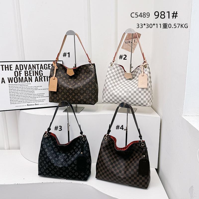Shoulder Bags