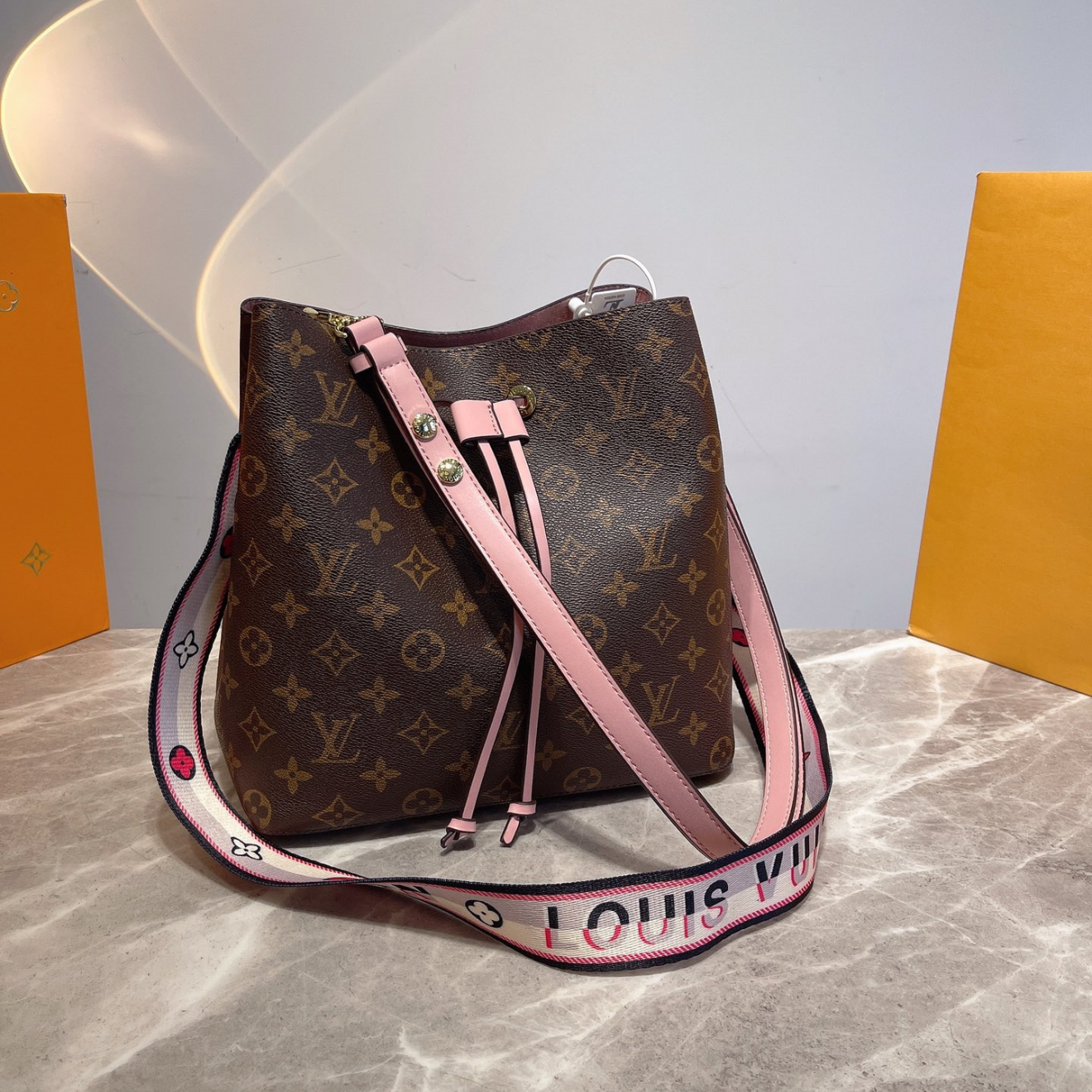 Bucket Bag